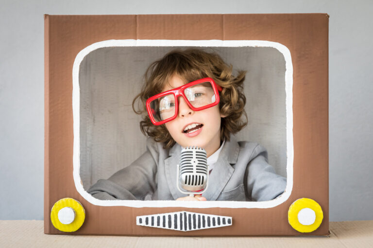 Pros and Cons of Blogging on Your Rental Property Website
