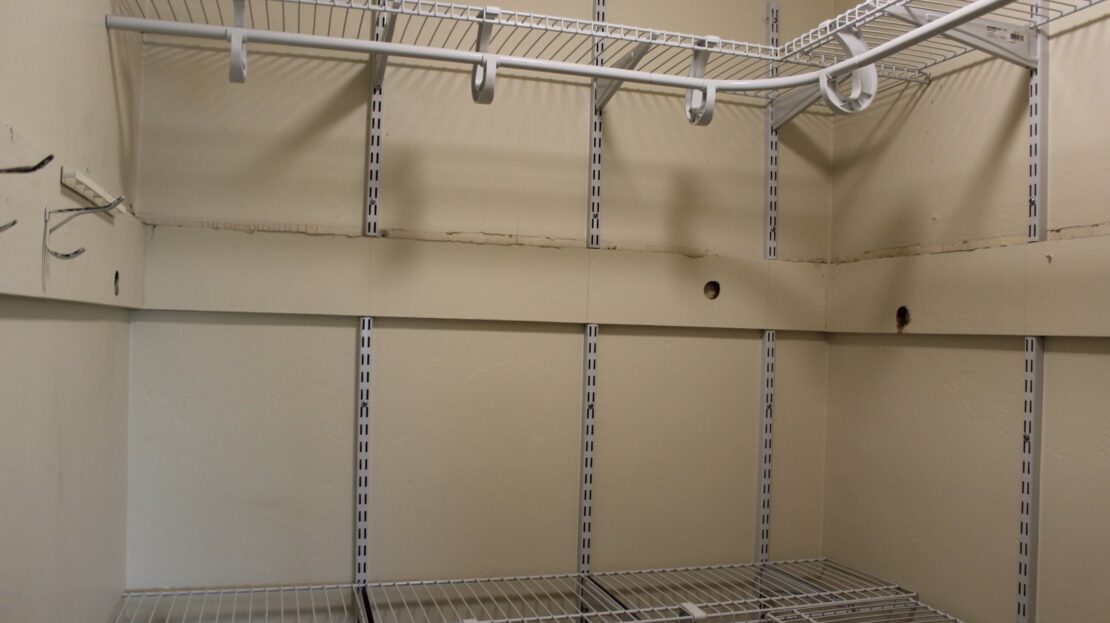 1027 Felspar Street - San Diego - California - 1 bed, 1 bath rental property