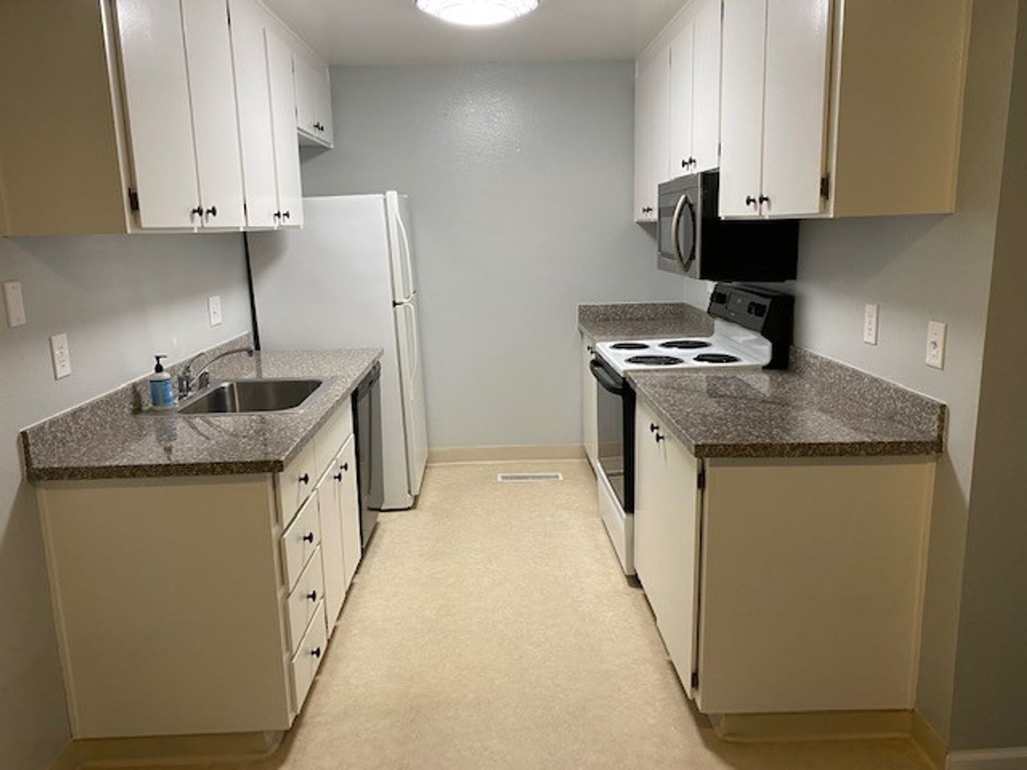 2800 Dover Ave - Fairfield - California - 1 bed, 1 bath rental property