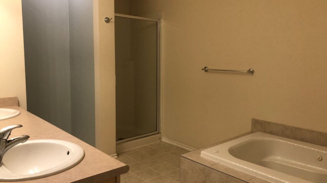 338  E BELLIS FAIR PKWY - #201 - Bellingham - Washington - 2 bed, 2 bath rental property