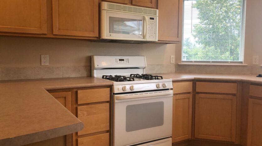 334 E. BELLIS FAIR PKWY - #201 - Bellingham - Washington - 2 bed, 2 bath rental property