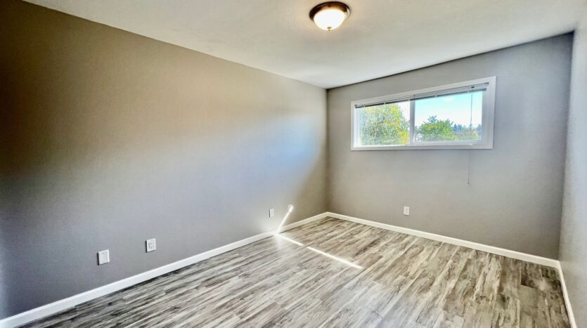 22900 NE Halsey St. - #03 - Fairview - Oregon - 2 bed, 1.5 bath rental property