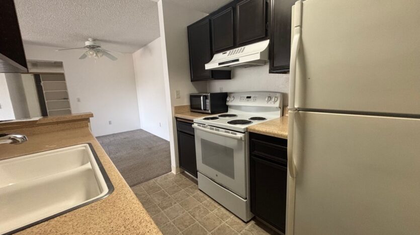 6171 Rancho Mission Rd #202 - San Diego - California - 2 bed, 2 bath rental property