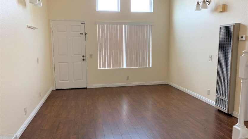 4050 Porte La Paz #47 - San Diego - California - 1 bed, 1 bath rental property