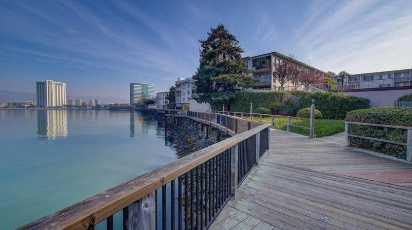 7 Commodore Drive #364 - Emeryville - California - 1 bed, 1 bath rental property