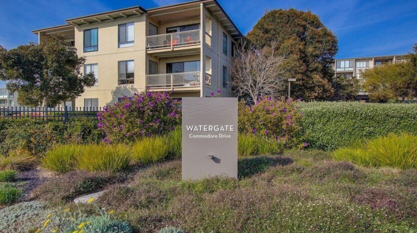 8 Admiral Drive #223 - Emeryville - California - 1 bed, 1 bath rental property