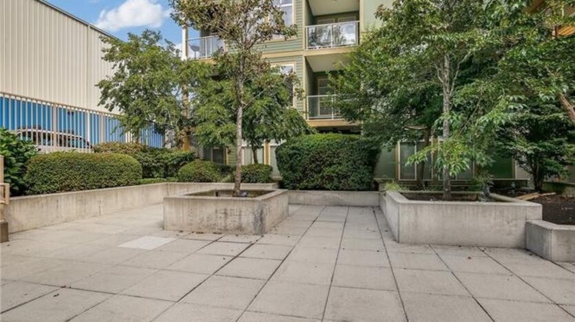 910 Gladstone #209 - Bellingham - Washington - 2 bed, 1 bath rental property