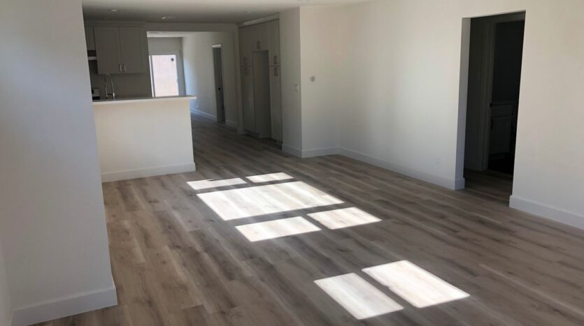 2127 S Sycamore - Los Angeles - California - 3 bed, 2 bath rental property