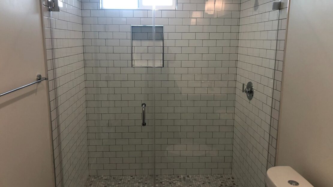 2127 S Sycamore - Los Angeles - California - 3 bed, 2 bath rental property