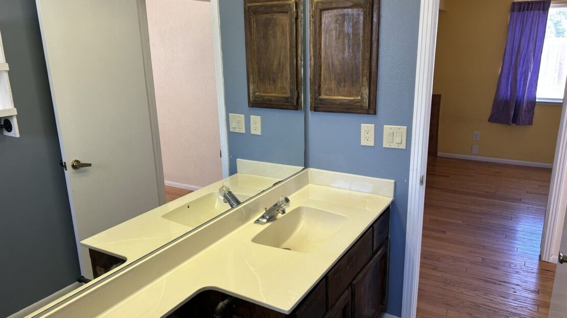 329 Marna Drive - Vacaville - California - 3 bed, 2 bath rental property