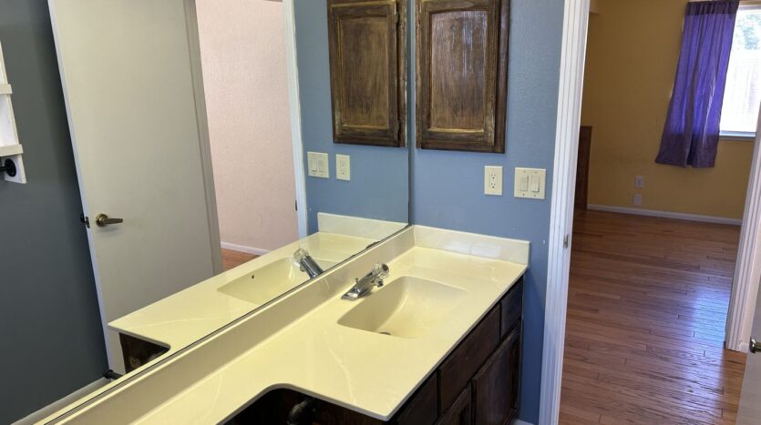 329 Marna Drive - Vacaville - California - 3 bed, 2 bath rental property