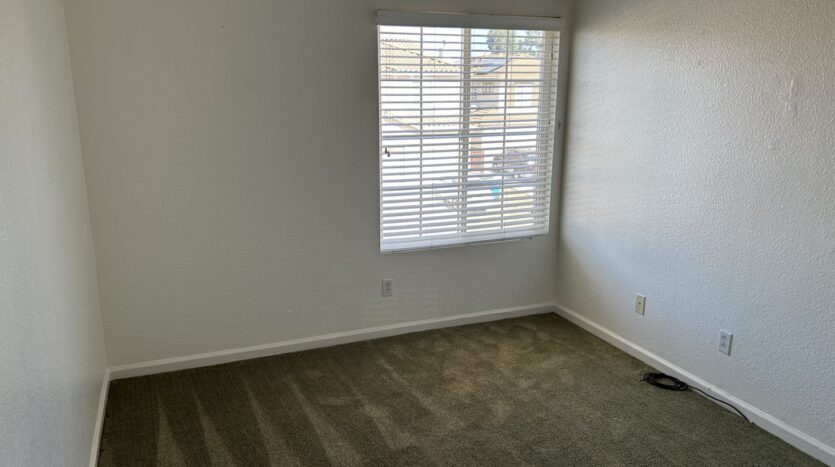 3906 Glacier Court - Vallejo - California - 4 bed, 3.5 bath rental property