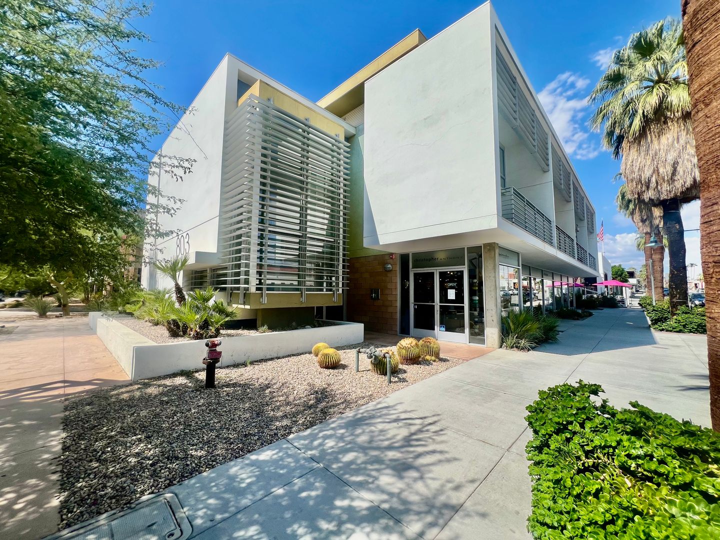 803 N Palm Canyon Dr.  - Unit 01 - Palm Springs - California - 2 bed, 2 bath rental property