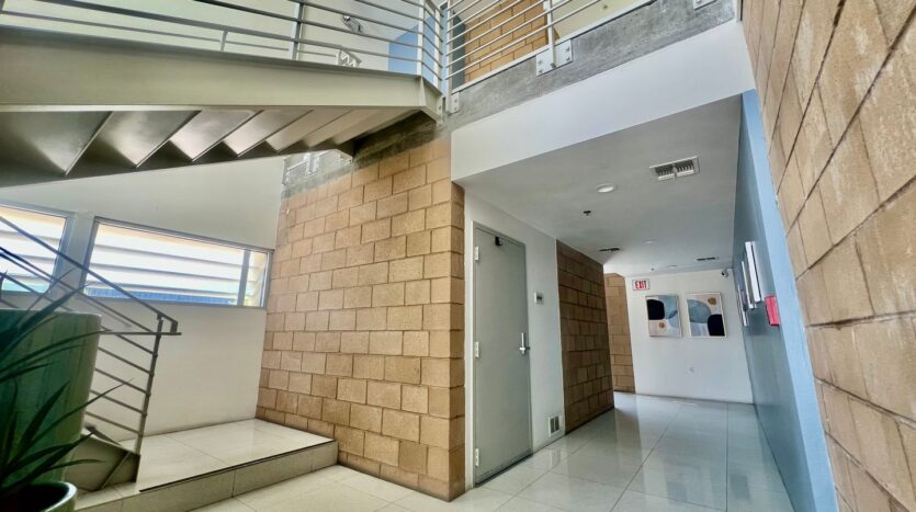 803 N Palm Canyon Dr.  - Unit 01 - Palm Springs - California - 2 bed, 2 bath rental property