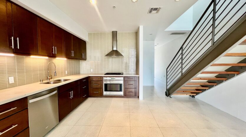 803 N Palm Canyon Dr.  - Unit 01 - Palm Springs - California - 2 bed, 2 bath rental property