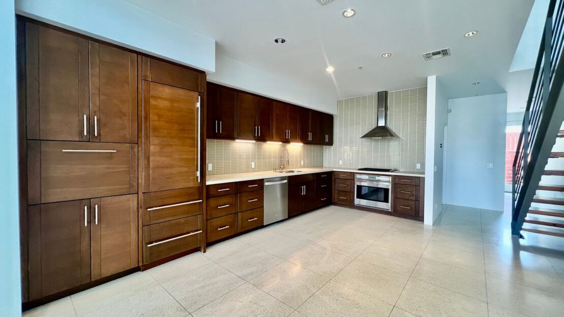 803 N Palm Canyon Dr.  - Unit 01 - Palm Springs - California - 2 bed, 2 bath rental property