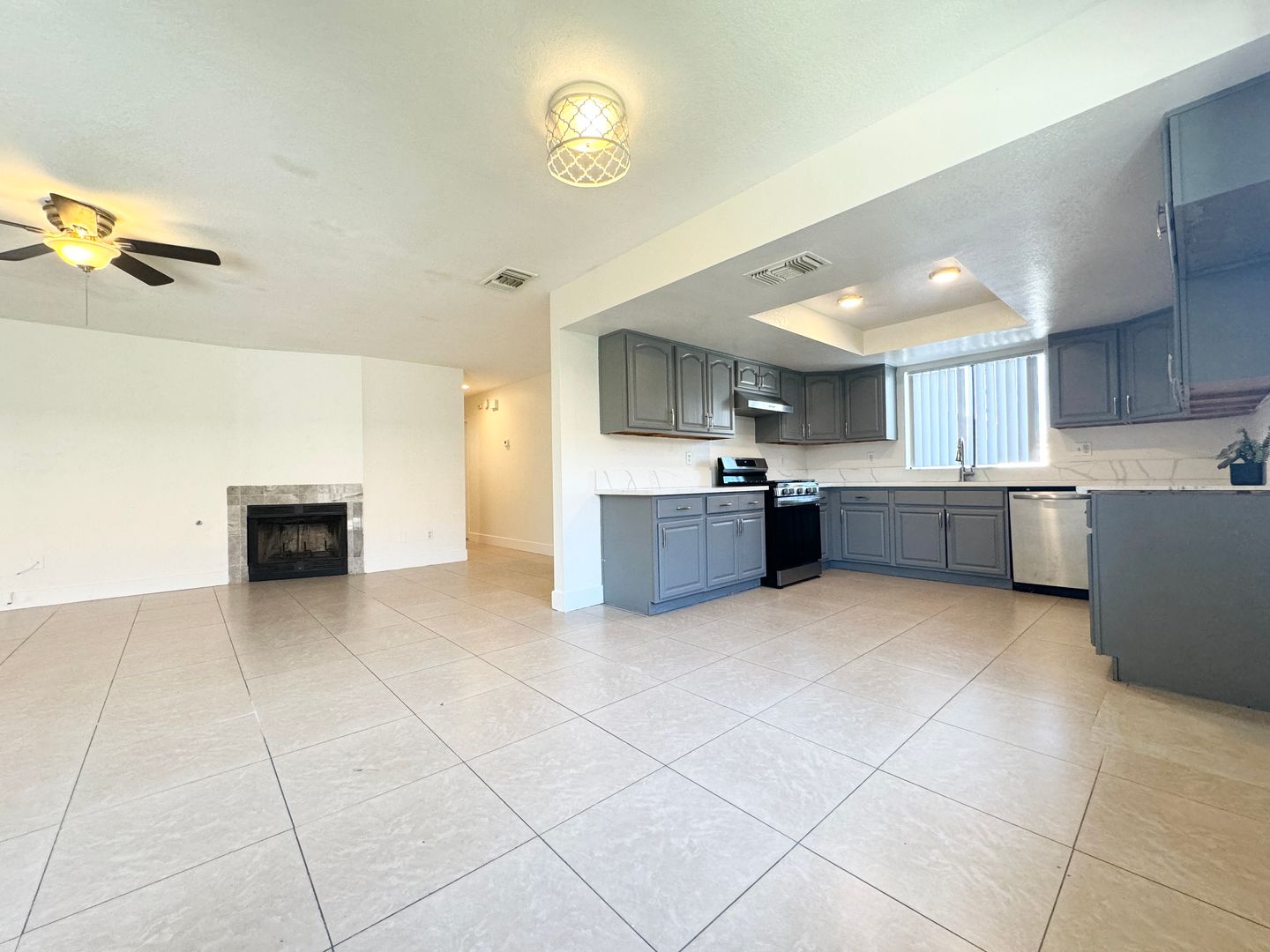 32881 Navajo Trl - 4 - Cathedral City - California - 3 bed, 2 bath rental property