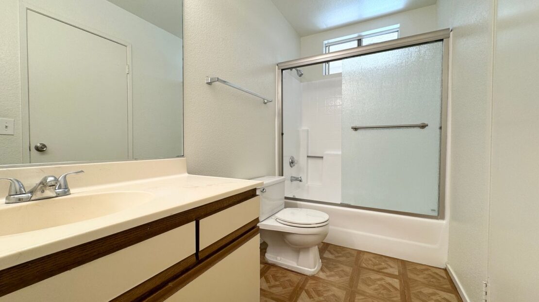 33450 Shifting Sands Trail - 04 - Cathedral City - California - 2 bed, 2 bath rental property
