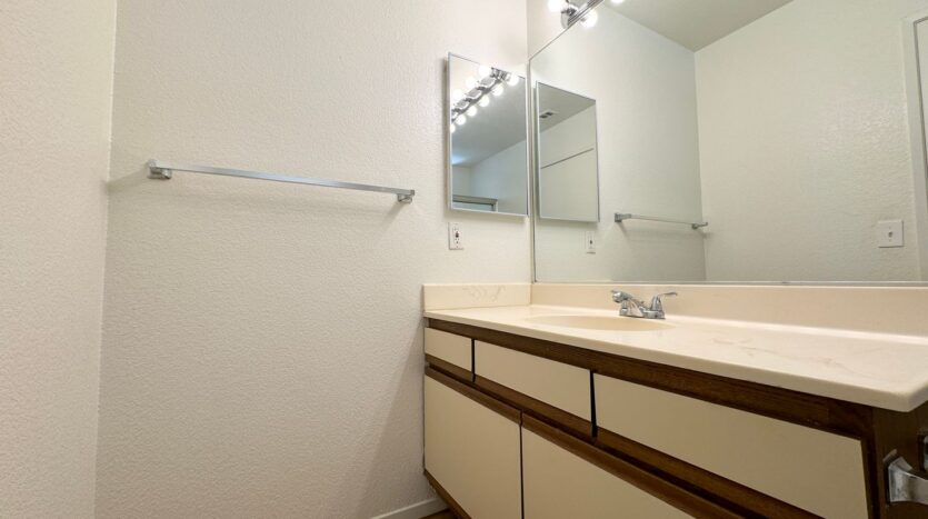 33450 Shifting Sands Trail - 04 - Cathedral City - California - 2 bed, 2 bath rental property