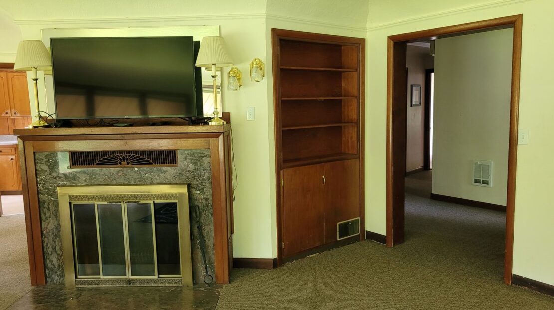 425 SW Maplecrest Drive Room 1 - Portland - Oregon - 1 bed, 1 bath rental property
