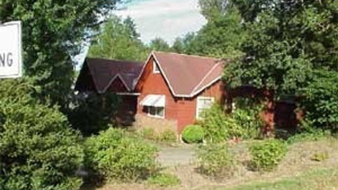 425 SW Maplecrest Drive Room 4 - Portland - Oregon - 1 bed, 1 bath rental property