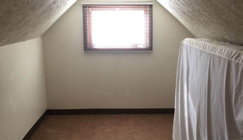 425 SW Maplecrest Drive Room 4 - Portland - Oregon - 1 bed, 1 bath rental property