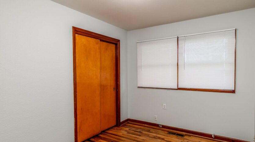 4141 SE 80th Avenue - Portland - Oregon - 3 bed, 1 bath rental property