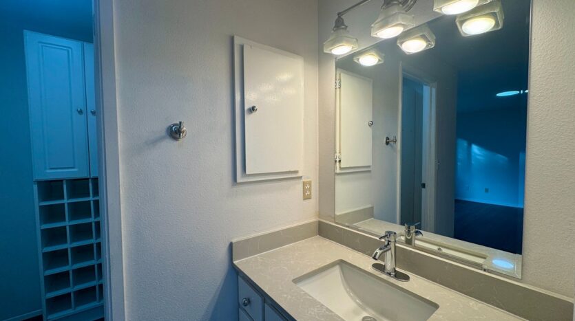 21215 NE 10th Pl - Sammamish - Washington - 3 bed, 2 bath rental property