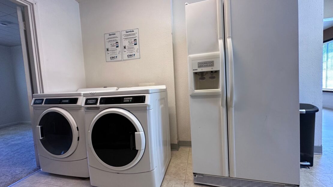 10015 SW Boones Ferry Road Room 4 - Portland - Oregon - 1 bed, 1 bath rental property