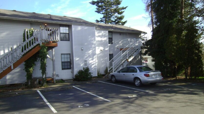 2243 Valencia Street - Bellingham - Washington - 2 bed, 1 bath rental property