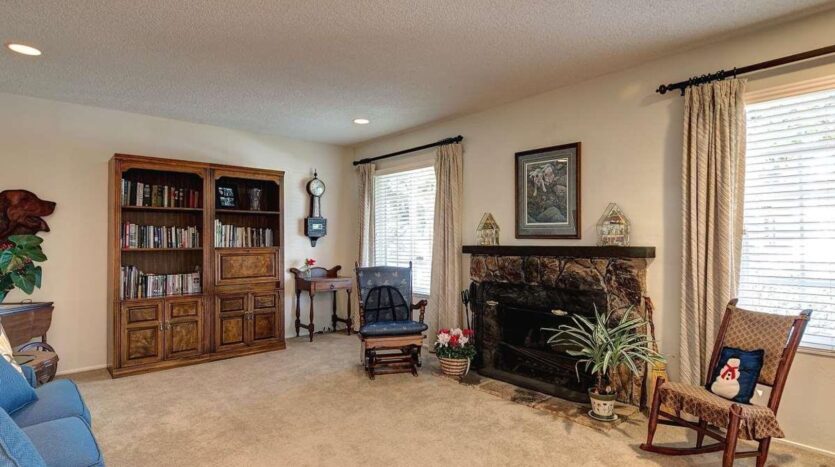 35047 Clover St - Union City - California - 4 bed, 2 bath rental property