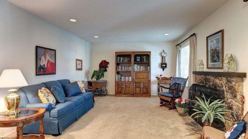 35047 Clover St - Union City - California - 4 bed, 2 bath rental property