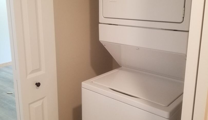 1130 13th Street - Bellingham - Washington - 1 bed, 1.5 bath rental property