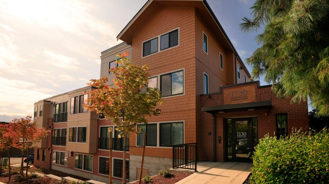1130 13th Street - Bellingham - Washington - 2 bed, 1.5 bath rental property