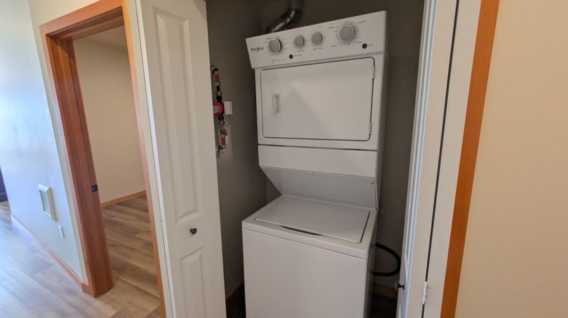 1130 13th Street - Bellingham - Washington - 2 bed, 1.5 bath rental property