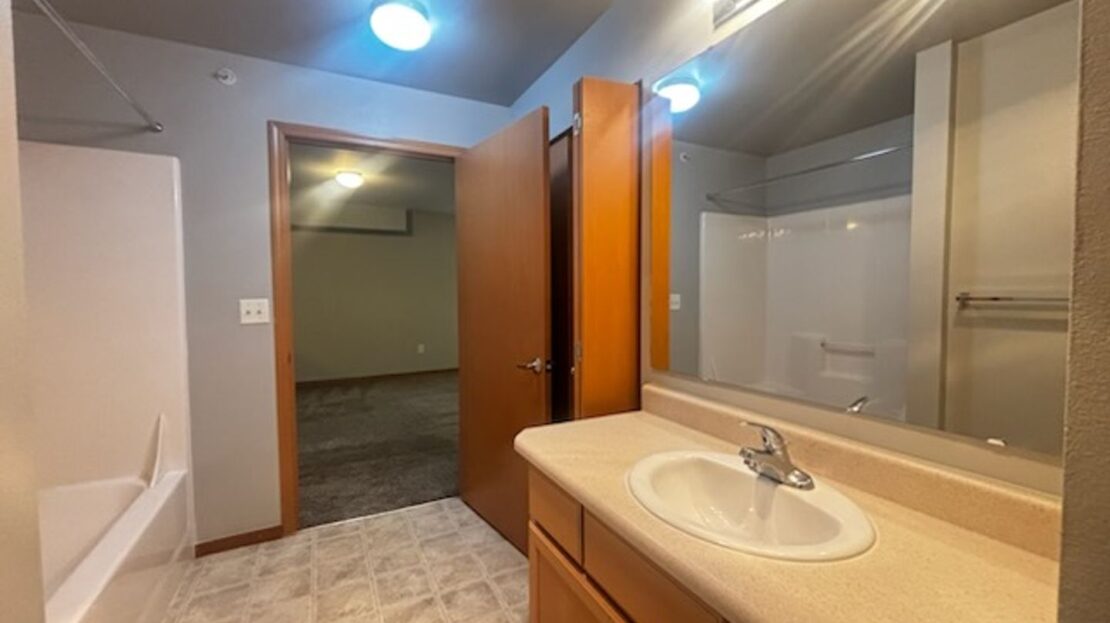 4018 Northwest Avenue - Bellingham - Washington - 2 bed, 1.5 bath rental property