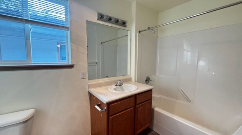 4018 Northwest Avenue - Bellingham - Washington - 1 bath rental property