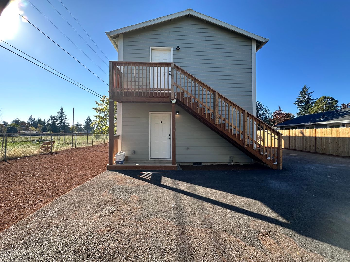 16818 SE Market St.  - Unit B - Portland - Oregon - 2 bed, 1 bath rental property