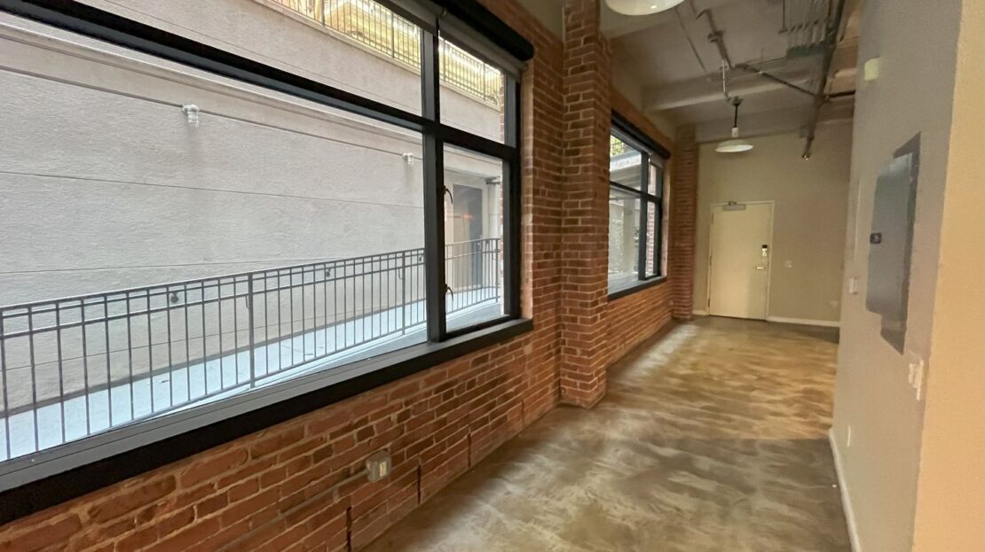 835 Locust Avenue Unit 109 - Long Beach - California - 1 bed, 1 bath rental property