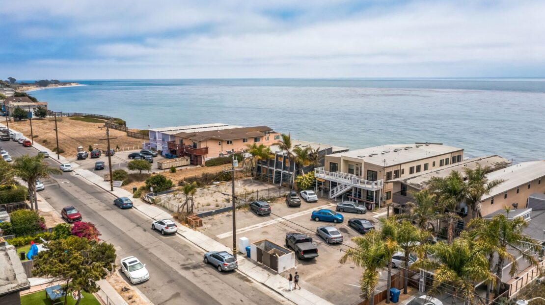6761 Del Playa - Goleta - California - 1 bed, 1 bath rental property