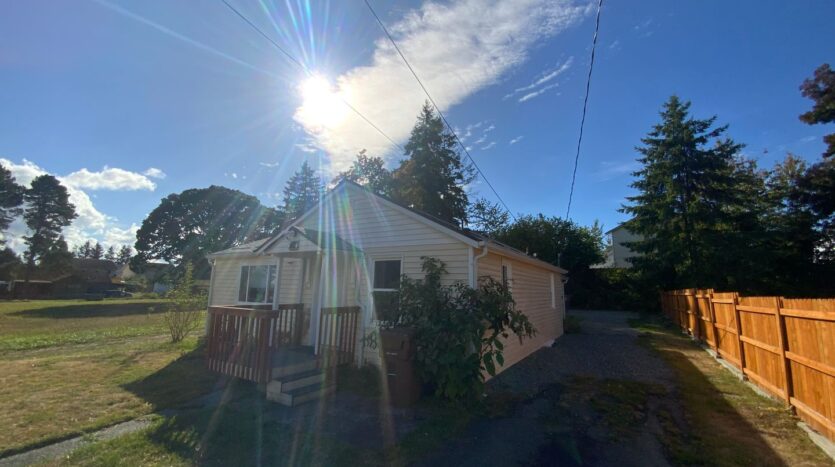 8830 S Sheridan Ave - Tacoma - Washington - 3 bed, 1 bath rental property