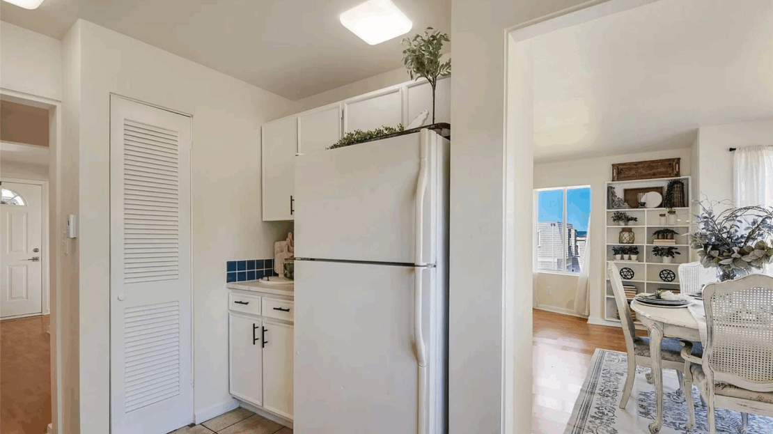 613 615 Lafayette Street - Steilacoom - Washington - 2 bed, 1 bath rental property