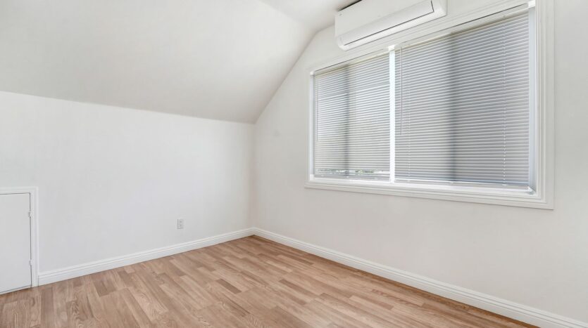 44014 Hoban Ave. - Lancaster - California - 4 bed, 1.5 bath rental property