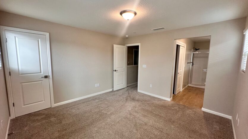 1116 Elevations Way  - Madera - California - 3 bed, 3 bath rental property