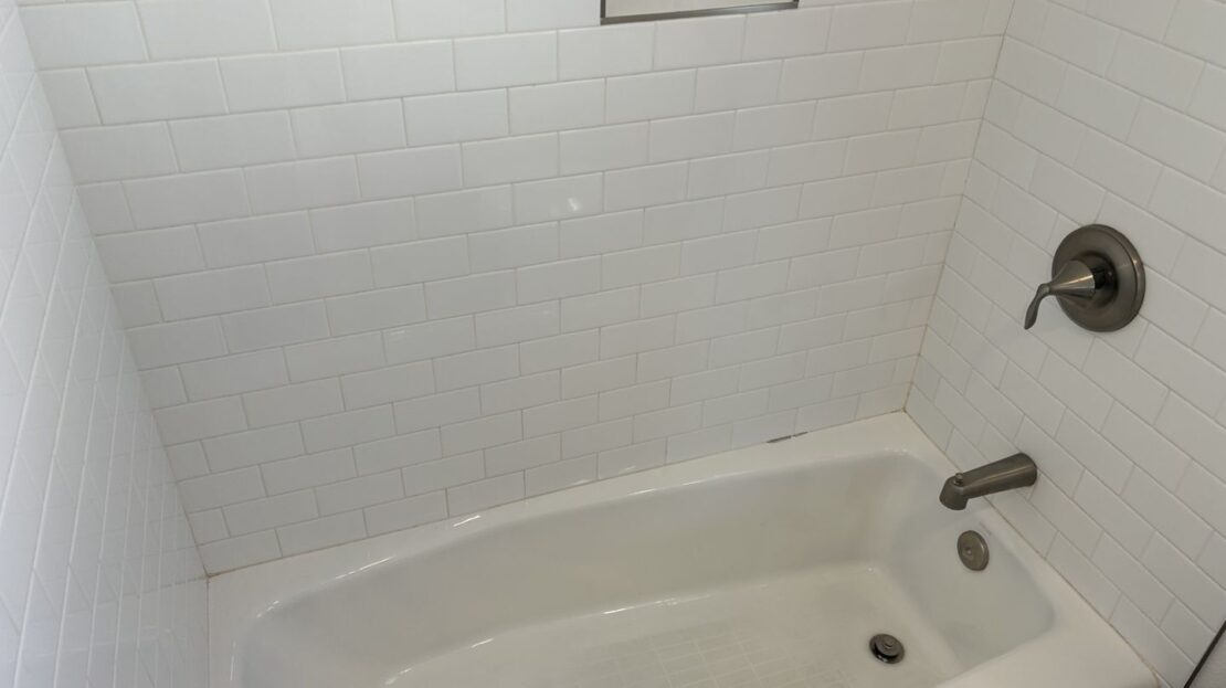 19 7th Street - Unit 8 - Petaluma - California - 1 bed, 1 bath rental property