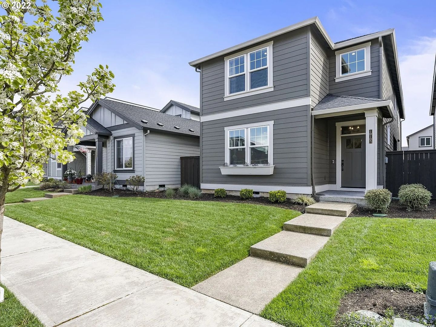 10105 NE 132nd Ave - Vancouver - Washington - 3 bed, 2.5 bath rental property