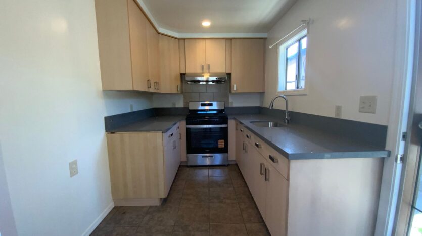 2863 & 2863 1/2 Coolidge Ave  - Los Angeles - California - 1 bath rental property