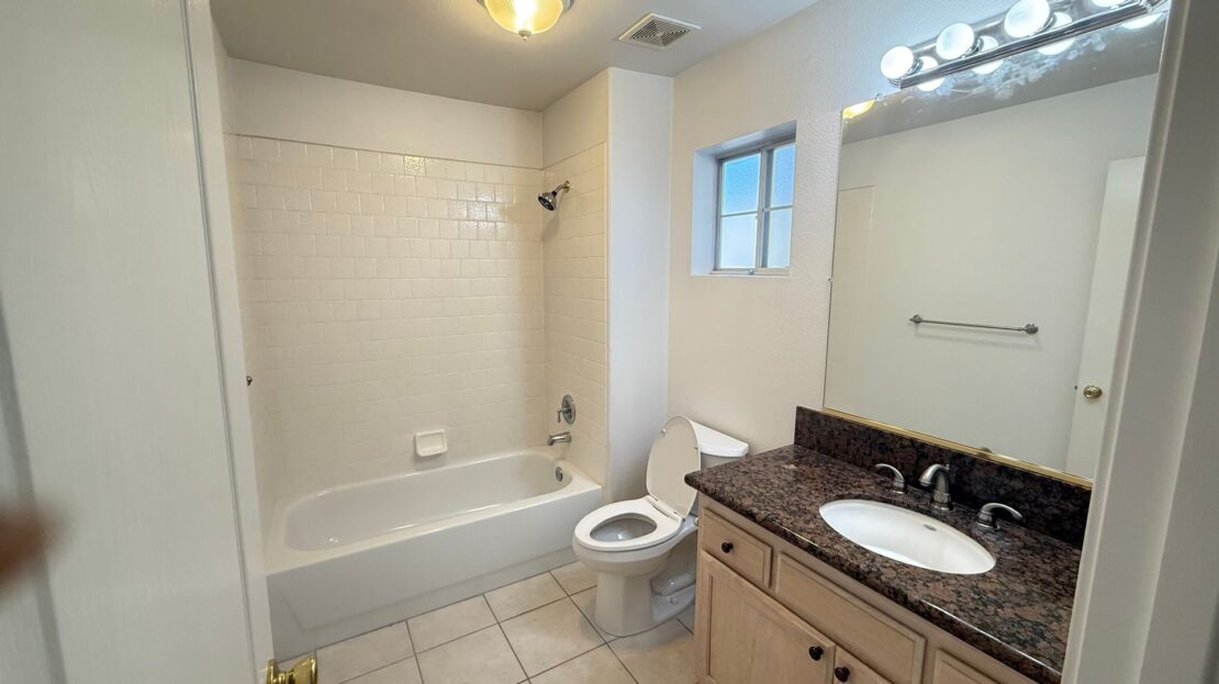 7631 N. State Street  - Fresno - California - 3 bed, 2.5 bath rental property