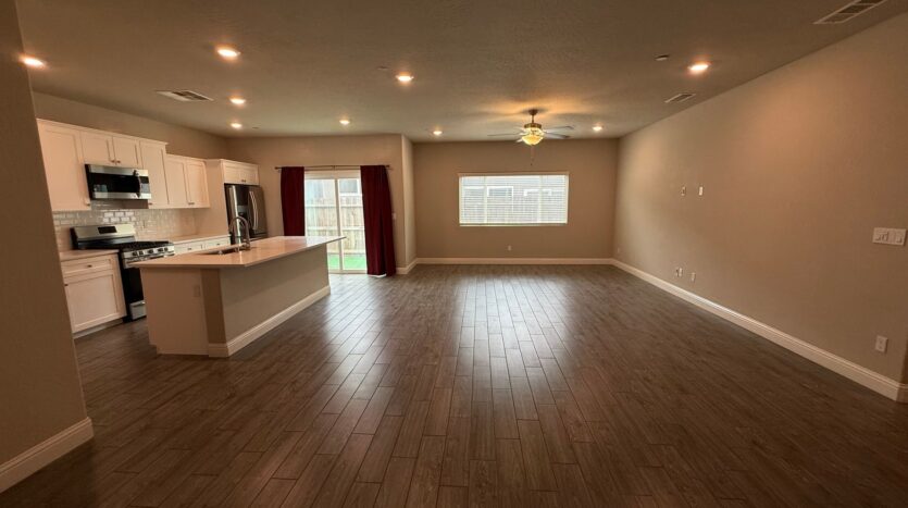 6169 E. Garland Ave  - Fresno - California - 3 bed, 2 bath rental property