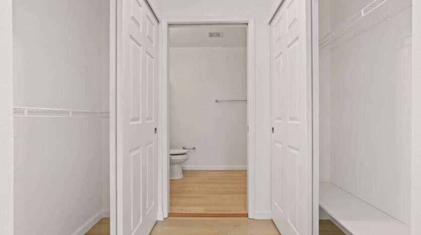 901 E Marine View Dr Unit #202 - Everett - Washington - 2 bed, 2 bath rental property